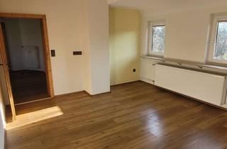 Wohnung mieten in 36304 Alsfeld, Helle 2,5-Zimmer Dachgeschosswohnung in Alsfeld