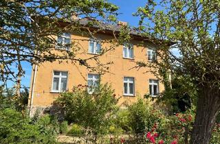 Villa kaufen in 17291 Grünow, Große, voll unterkellerte Villa mit viel Potenzial in Grünow bei Prenzlau