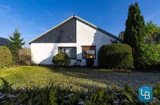 Haus kaufen in 24631 Langwedel, Aus Alt wird Neu: EFH im Bugalowstil mit schönem Grundstück und Raum für neue Ideen