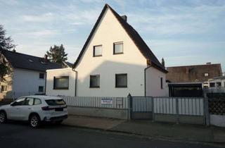 Einfamilienhaus kaufen in 64404 Bickenbach, Bickenbach! **Freistehendes Einfamilienhaus mit Nebengebäuden auf schönem Grundstück**