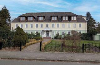 Haus kaufen in Schulstrasse 19, 25774 Lunden, Hostel mit 35 Zimmern bei St. Peter Ording