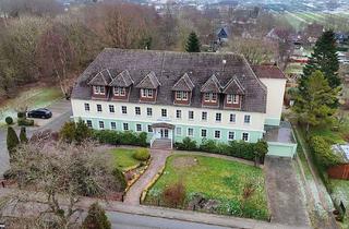 Haus kaufen in Schulstrasse 19, 25774 Lunden, Hostel mit 35 Zimmern bei St. Peter Ording