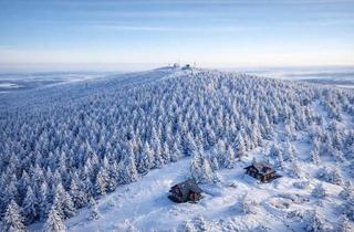 Haus mieten in 09484 Oberwiesenthal, Exklusive Offerte – Neuwertiges Ferienhaus in einzigartiger Alleinlage am Fichtelberg!