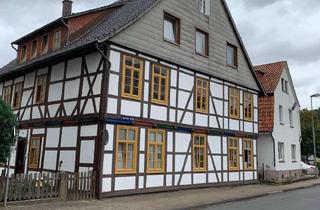 Anlageobjekt in Hamelner Straße 34, 37619 Bodenwerder, 6- Familienwohnhaus mit Nebengebäude in zentraler Lage von Bodenwerder/Kemnade