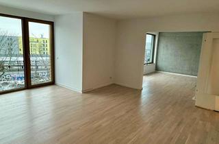 Gewerbeimmobilie mieten in Nöldnerstraße 12, 10317 Lichtenberg, Moderne, helle, verkehrsgünstig gelegene Gewerbeeinheit nähe Rummelsburger Bucht