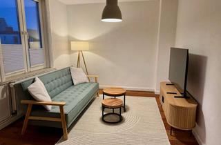 Immobilie mieten in Warendorpstraße 68, 23554 St. Lorenz Nord, HyggeStay | zentral | Doppelbett +1 | Arbeitsplatz | WiFi