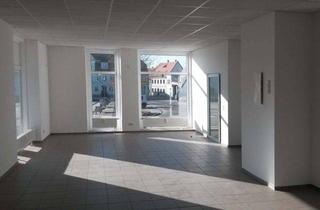 Geschäftslokal mieten in Markt, 04435 Schkeuditz, Helle , freundliche Gewerberäume im Zentrum von Schkeuditz