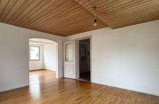 Wohnung mieten in 73770 Denkendorf, Geräumige 3,5-Zimmer-Wohnung mit Balkon in Denkendorf. Perfekt für Paare.