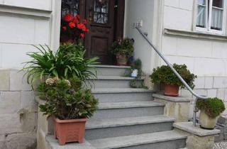 Wohnung mieten in 06484 Quedlinburg, Stilvolle Altbauwohnung im EG / Hochparterre einer Jugendstilvilla mit fairen Heizkosten