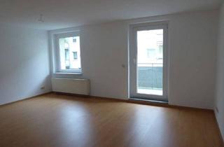 Wohnung mieten in Triftweg, 06847 West, Geräumige 2 Zimmer Wohnung mit Balkon