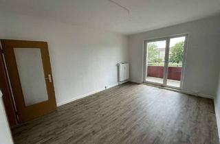 Wohnung mieten in Hans-Grade-Straße, 06449 Aschersleben, 4-Zimmer-Erdgeschosswohnung mit Balkon!