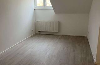 Wohnung mieten in Lindenstraße 21, 15320 Neuhardenberg, Erstbezug nach Sanierung: 3-Zimmer-Dachgeschosswohnung in Neuhardenberg