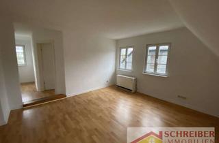 Wohnung mieten in 57334 Bad Laasphe, Dachgeschosswohnung mit EBK im Zentrum von Bad Laasphe zu vermieten.