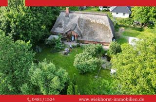 Haus kaufen in 25878 Drage, Schleswig-Holsteinische Geschichte|Denkmalgeschützt unter Reet |Idyllisch gelegen am Löschteich
