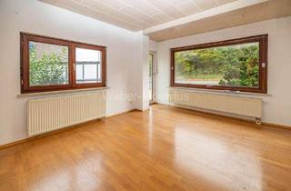 Haus kaufen in 53424 Remagen, Wohnhaus mit viel Potenzial - Terrasse, Balkon und 2 Garagen