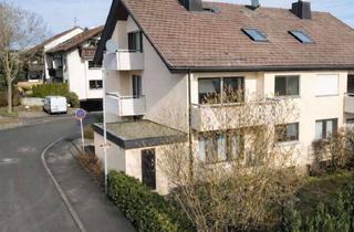 Doppelhaushälfte kaufen in 71229 Leonberg, Viel Platz für Ihre Wohnideen: Doppelhaushälfte mit zwei Wohneinheiten und Garten in Leonberg