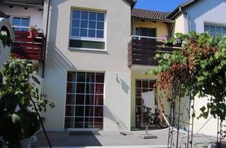 Haus mieten in Siebenbürgenstraße 41, 53119 Tannenbusch, Renoviertes Reihenhaus mit 4 Zimmern in Bonn