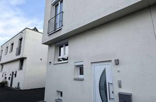 Haus mieten in Konstanzer Str. 31-2, 78315 Radolfzell, Sonniges Reihenendhaus mit Südgarten und nachhaltiger Energietechnik