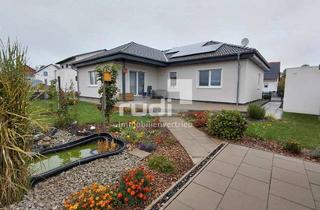 Anlageobjekt in 37181 Hardegsen, Verkauf mit Wohnrecht - Freistehender Bungalow (Bj. 2022) - attraktive Kapitalanlage