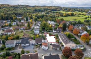 Grundstück zu kaufen in 53229 Holzlar, Baugrundstück in zweiter Reihe für 1-3 FH im Herzen von Bonn-Holzlar nur 20 Min. zu Telekom/Post