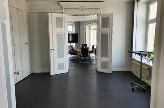 Büro zu mieten in 19055 Schwerin, Büroräume mit Blick auf den Pfaffenteich