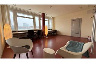 Büro zu mieten in 20459 Hamburg, Büro in Bürogemeinschaft in der Innenstadt mit Michelblick