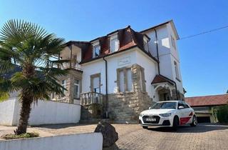 Villa kaufen in 76534 Baden-Baden, Repräsentative Villa mit vielseitigen Entwicklungsmöglichkeiten