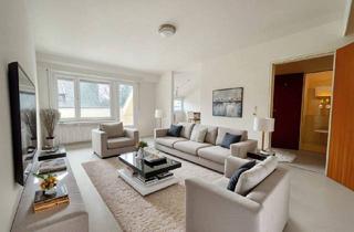 Wohnung kaufen in 70597 Stuttgart, Stuttgart - Charmante 2,5- bis 3-Zimmer-Dachgeschosswohnung für Einsteiger