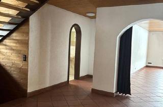 Einfamilienhaus kaufen in 97714 Oerlenbach, Oerlenbach - Freistehendes Einfamilienhaus in ruhiger Lage in Oerlenbach OT