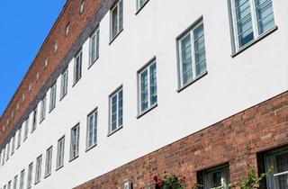 Wohnung kaufen in 13403 Berlin, Berlin - ETW mit Wintergarten im denkmalgeschu-776-tzten Pfahler Block