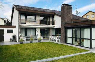 Einfamilienhaus kaufen in 74177 Bad Friedrichshall, Bad Friedrichshall - Schönes Architektenhaus mit ELW & Pool - provisionfrei