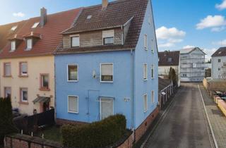 Haus kaufen in 67659 Kaiserslautern, Kaiserslautern - Attraktives Dreifamilienhaus mit Garagen in zentraler Lage!