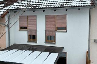 Haus kaufen in 92266 Ensdorf, Ensdorf - Reihenmittelhaus mit Garage und Garten