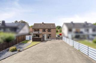 Einfamilienhaus kaufen in 44581 Castrop-Rauxel, Castrop-Rauxel - Wohnen und Arbeiten kombiniert - Großzügiges Einfamilienhaus mit separatem Werkstattgebäude und 4 Garagen