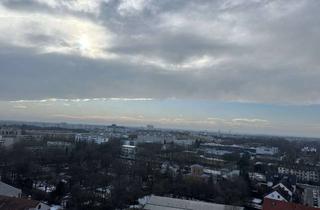 Wohnung kaufen in Schumacherring 29, 81737 München, Wohnung mit tollem Blick zum Selbstbezug oder als Kapitalanlage mit sehr hoher Rendite