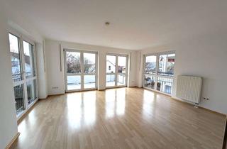 Wohnung kaufen in Afrastraße 44, 86415 Mering, Sonnenverwöhnte & junge 3 Zimmer Wohnung I Balkon I Bad mit Fenster