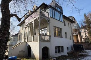 Wohnung mieten in 01309 Blasewitz, * großzügige u. sonnige 4 Zimmerwohnung mit Balkon u. kleinem Garten *