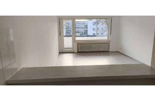 Wohnung mieten in Bergstraße 80-82, 45770 Marl, Hübsche renovierte 1-Zimmer Wohnung im 1. OG mit Balkon in Marl