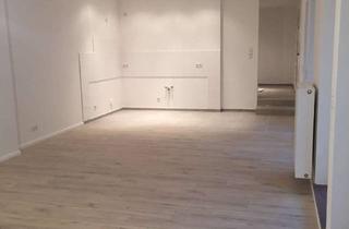 Wohnung mieten in Florastraße 35, 13187 Pankow, Ihr eigenes Haus mitten im Florakiez ++ Maisonette Remise mit 2 Terrassen im Florakiez
