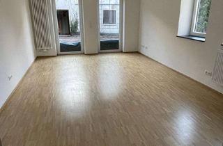 Wohnung mieten in 91413 Neustadt, Wohnung auf zwei Etagen mit großer Terrasse und Garten