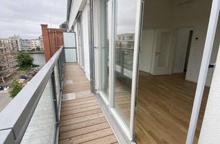 Wohnung mieten in Carl-Spindler-Strasse 15, 12555 Köpenick, Sehr helle Wohnung mit Dachterrasse und Klimaanlage! Direkt an der Spree mit EBK!!!