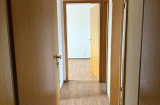 Wohnung mieten in Tunnelstraße 24 a, 45966 Gladbeck, Bezugsfrei - 3,5 Raum Wohnung, zentral gelegen