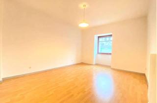 Wohnung mieten in Ludwigstraße 39, 35390 Gießen, Ein Zimmer in 4er WG wird neu vermietet