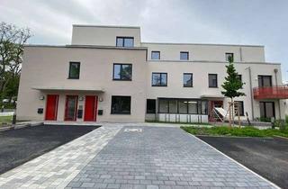 Wohnung mieten in Wolfgang-Steinitz-Straße 20, 12589 Rahnsdorf, Schöne 4-Zimmer-Wohnung mit Balkon und Aufzug - ab sofort vermietbar