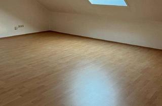 Wohnung mieten in Franziskusstraße, 34431 Marsberg, Vollständig renovierte 3-Zimmer-Wohnung mit Balkon in Marsberg