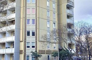 Sozialwohnungen mieten in Blasewitzer Str. 36f, 01307 Johannstadt-Nord, 1-Zimmer-Wohnung mit Balkon nahe der Universitätsklinik (WBS)