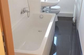 Wohnung mieten in Nordstrasse, 04523 Pegau, Schöne Drei-Zimmerwohnung mit Balkon zu vermieten