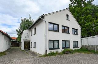 Haus kaufen in 34399 Oberweser, Wesertal: Zweifamilienhaus mit Potential!