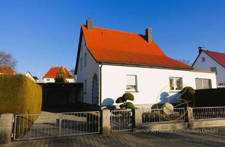 Haus kaufen in 01900 Großröhrsdorf, Einziehen & wohlfühlen: Liebevoll gepflegtes Familienhaus mit Garten & Garage