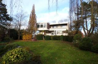Villa kaufen in 26725 Herrentor, Exklusive Flachdach-Villa mit Wellnessbereich und parkähnlichem Garten